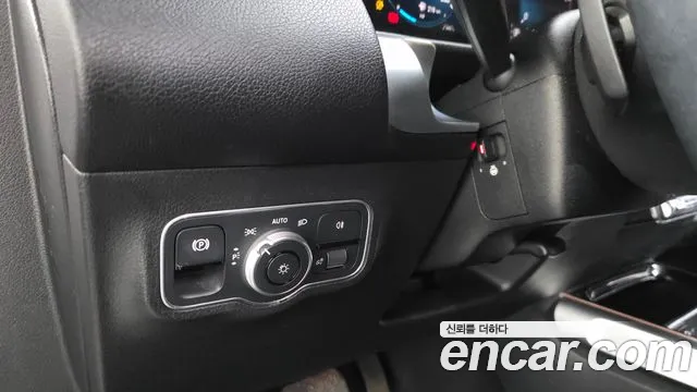 Mercedes-Benz GLB-Class X247 — Фото автомобиля 30