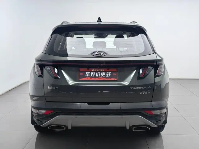Hyundai Tucson — Фото автомобиля 4