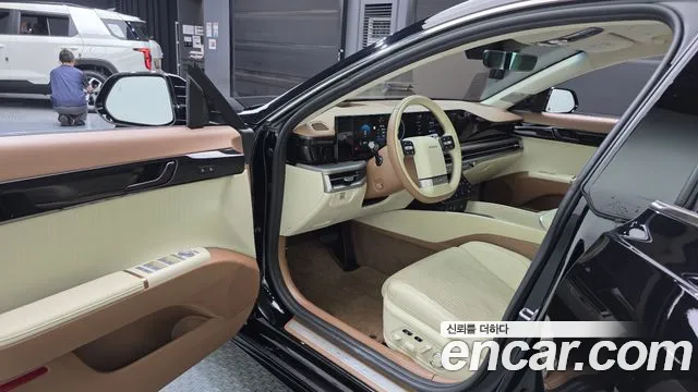 Hyundai Grandeur Grandeur (GN7) 2.5 Бензин 2WD — Фото автомобиля 10