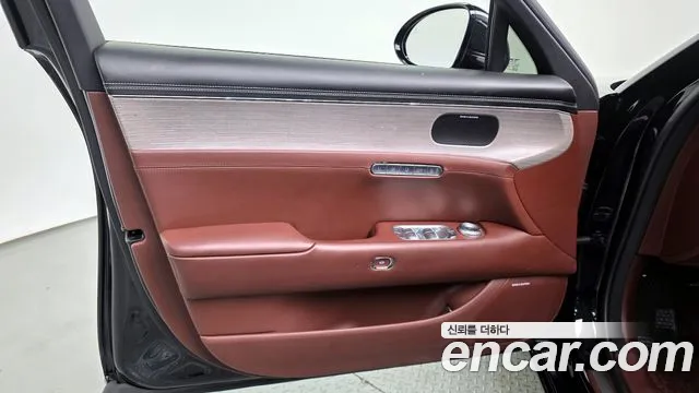 Genesis G90 Бензин 3.5 турбо AWD — Фото автомобиля 20