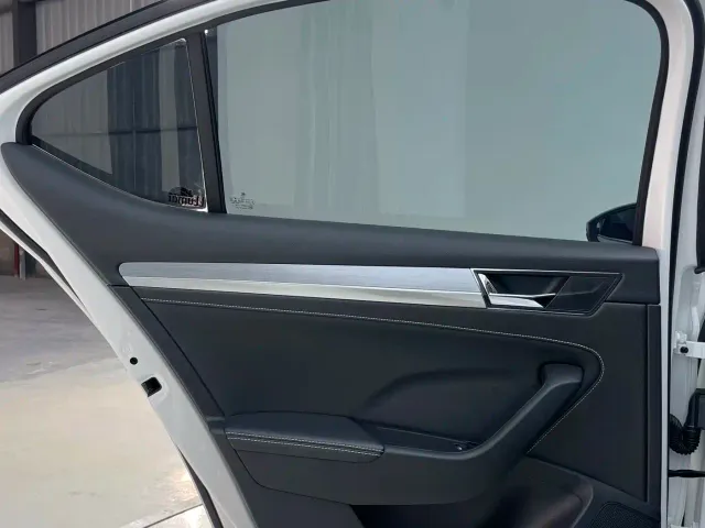 Skoda Superb — Фото автомобиля 10