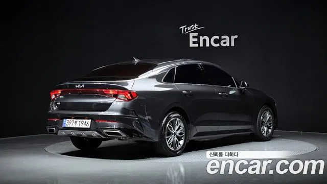 Kia K5 — Фото автомобиля 2