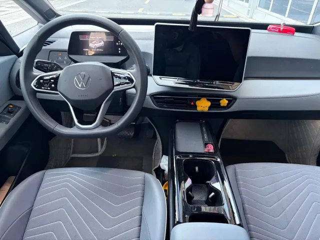 Volkswagen ID.3 — Фото автомобиля 10