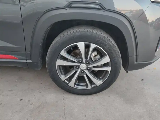 Changan CS35 Plus — Фото автомобиля 6