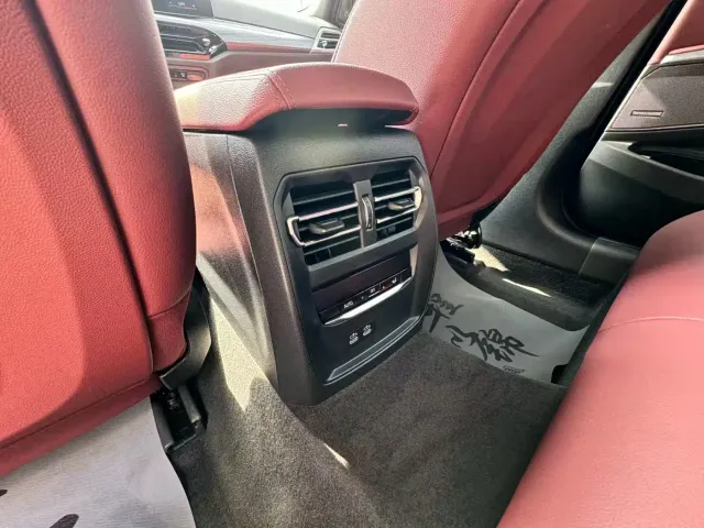 BMW 3 Series — Фото автомобиля 6