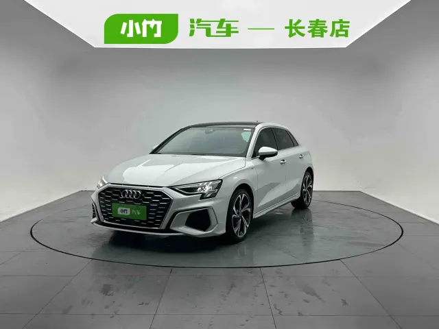 Фотография автомобиля — Audi A3