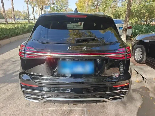 Hongqi HS5 — Фото автомобиля 5