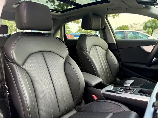 Audi A4L — Фото автомобиля 12