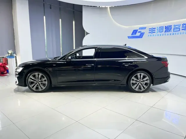 Audi A6L — Фото автомобиля 3