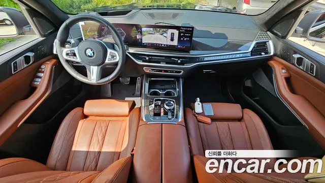 BMW X7 — Фото автомобиля 7