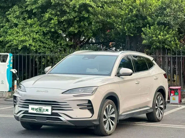 Фотография автомобиля — BYD Song PLUS