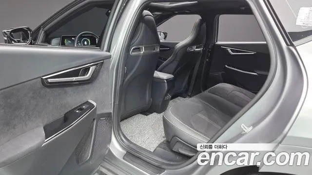 Kia EV6 — Фото автомобиля 12