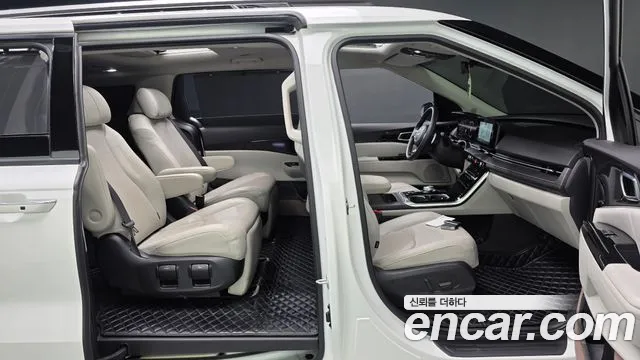Kia Canival Carnival 4 поколение Дизель 7 мест Signature — Фото автомобиля 18