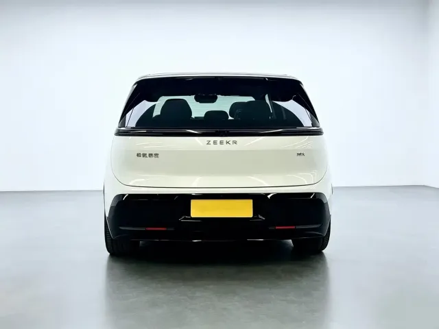 ZEEKR Zeekr MIX 2025 Long Range Intelligent Driving Edition — Фото автомобиля 5