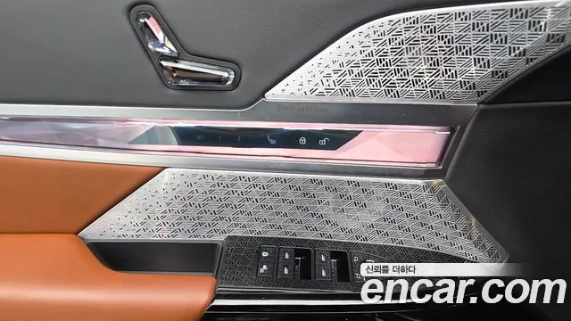 BMW i7 G70 — Фото автомобиля 28