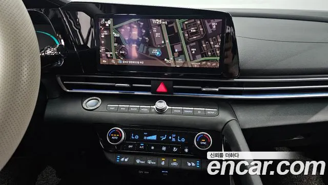 Hyundai AVANTE Новый Avante (CN7) — Фото автомобиля 14