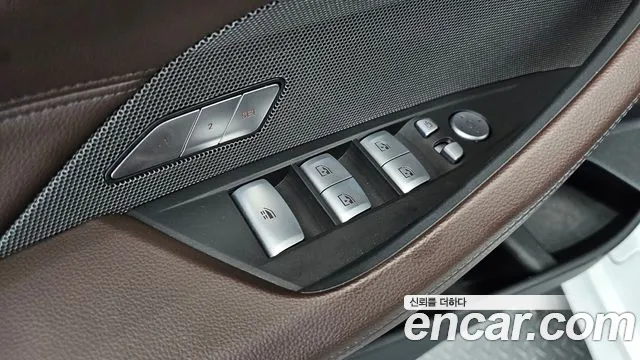 BMW 4 Series G22 — Фото автомобиля 27