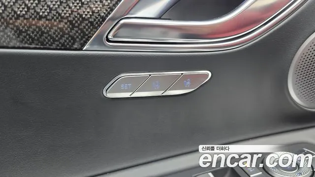 Genesis GV80 Coupe — Фото автомобиля 30