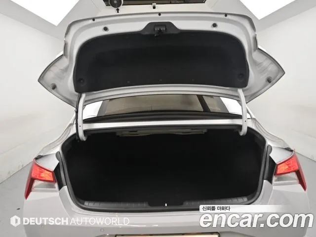 Hyundai Avante CN7 — Фото автомобиля 19