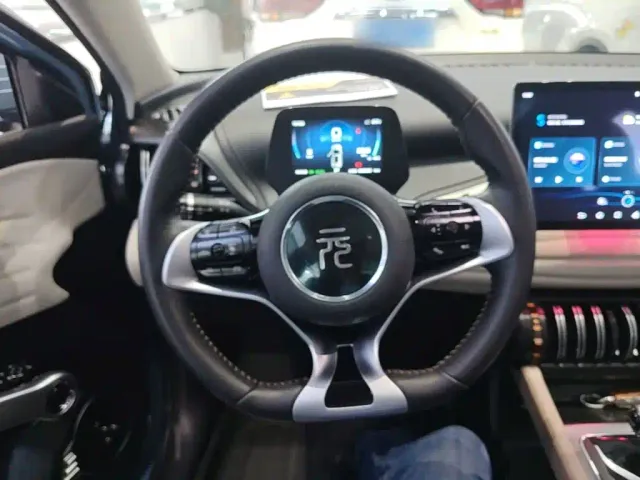 BYD Yuan PLUS — Фото автомобиля 10