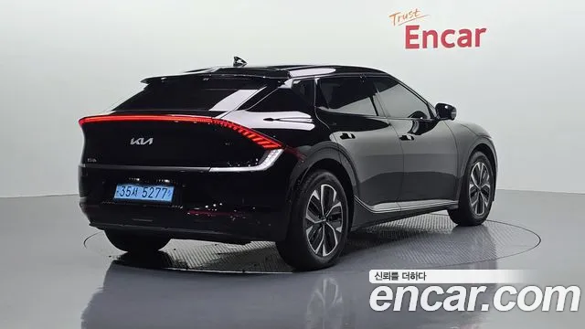 Kia EV6 — Фото автомобиля 2