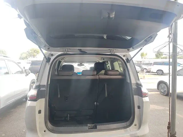 Wuling Starlight 730 — Фото автомобиля 18