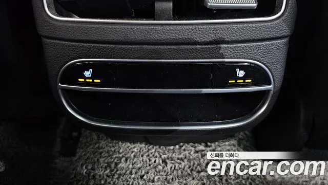 Genesis GV70 2.5T Бензин AWD — Фото автомобиля 18