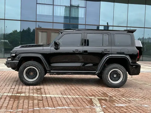 Tank Tank 300 2024 2.0T Explorer — Фото автомобиля 4