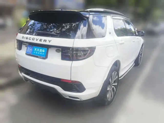 Land Rover Discovery Sport — Фото автомобиля 2