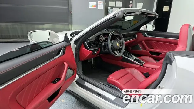 Porsche 911 Turbo S Кабриолет — Фото автомобиля 10