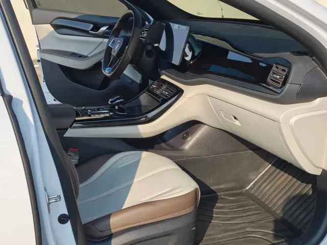 BYD Qin PLUS — Фото автомобиля 5