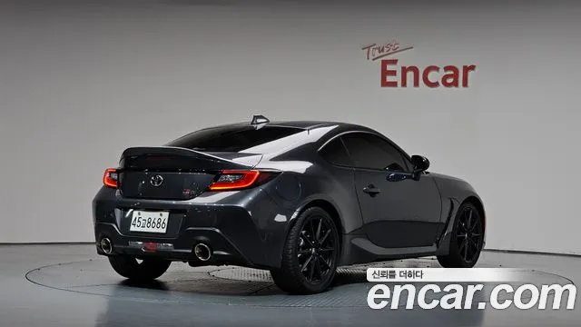 Toyota 86 GR86 — Фото автомобиля 2