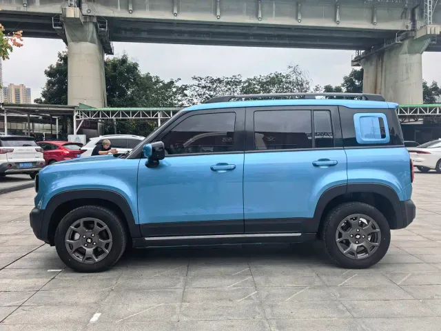 Baojun Yep Plus — Фото автомобиля 3