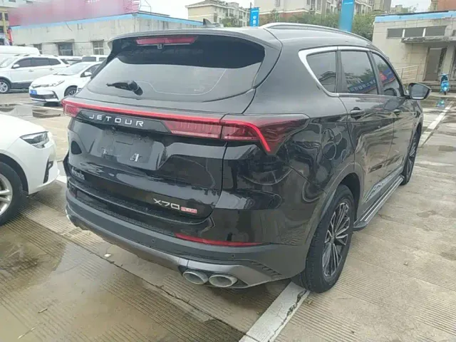 Jetour X70 Plus — Фото автомобиля 6