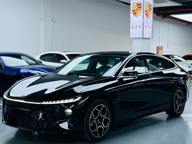 Фотография автомобиля — Changan Qiyuan A07