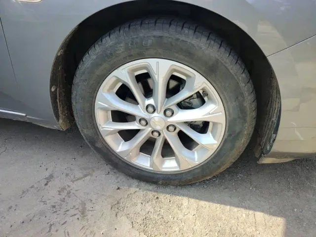 Chevrolet Monza — Фото автомобиля 24
