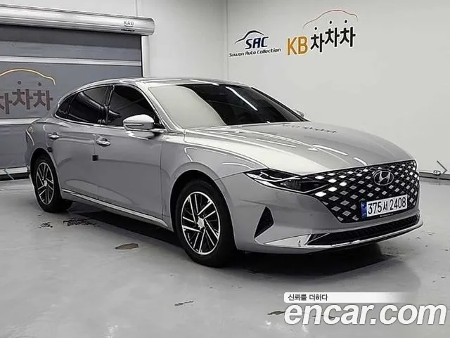 Hyundai Grandeur Grandeur (New) — Фото автомобиля 4