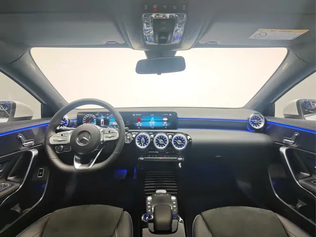 Mercedes-Benz A-Class — Фото автомобиля 5