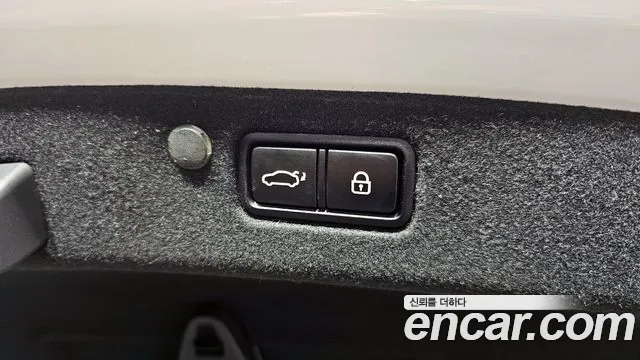 Hyundai Grandeur Новый Grandeur IG — Фото автомобиля 16