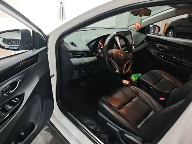 Toyota YARiS L Zhi Xuan — Фото автомобиля 15