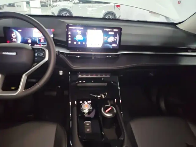 Haval H6 — Фото автомобиля 12