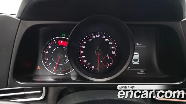 Hyundai AVANTE Avante (CN7) — Фото автомобиля 8