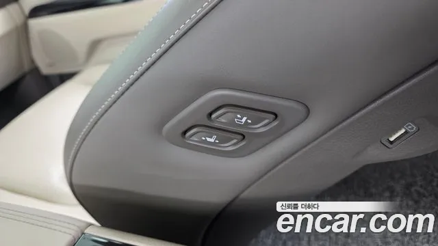 Kia Carnival 4th Gen — Фото автомобиля 30