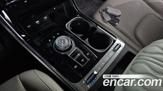Kia Canival Carnival 4 поколение 7 мест Signature — Фото автомобиля 9