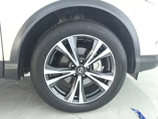 Nissan Qashqai — Фото автомобиля 6