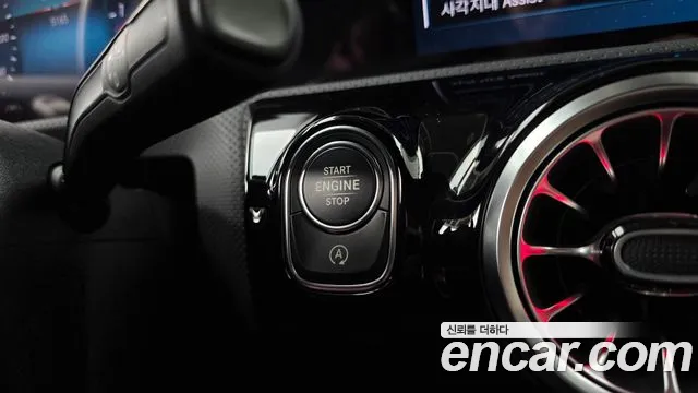 Mercedes-Benz A-Class W177 — Фото автомобиля 19