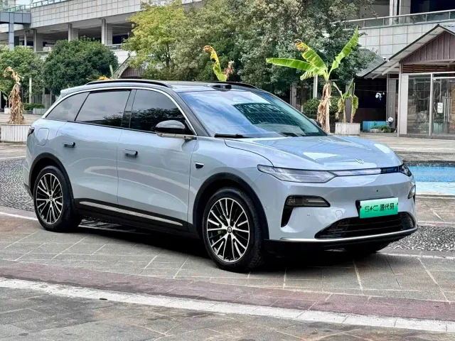 Leapmotor C11 — Фото автомобиля 16