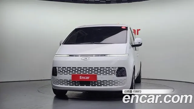 Hyundai Staria — Фото автомобиля 3