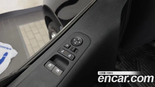 Hyundai Staria — Фото автомобиля 28
