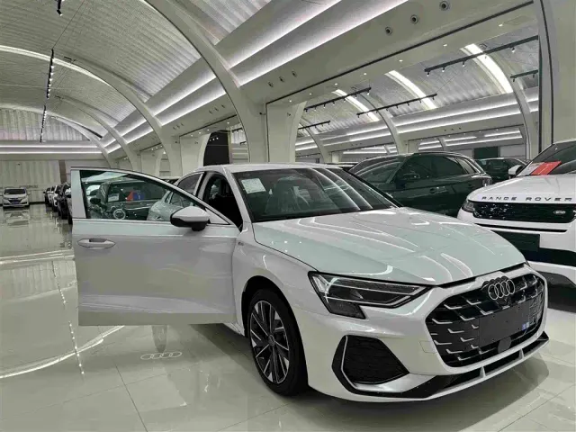 Audi A3 — Фото автомобиля 16